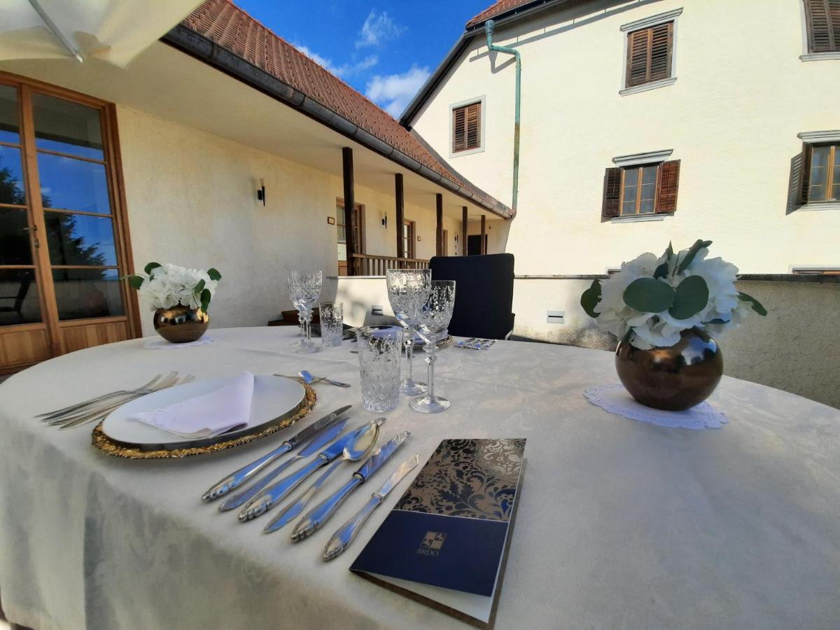 Vila Grad Strmol Cerklje na Gorenjskem Exteriér fotografie