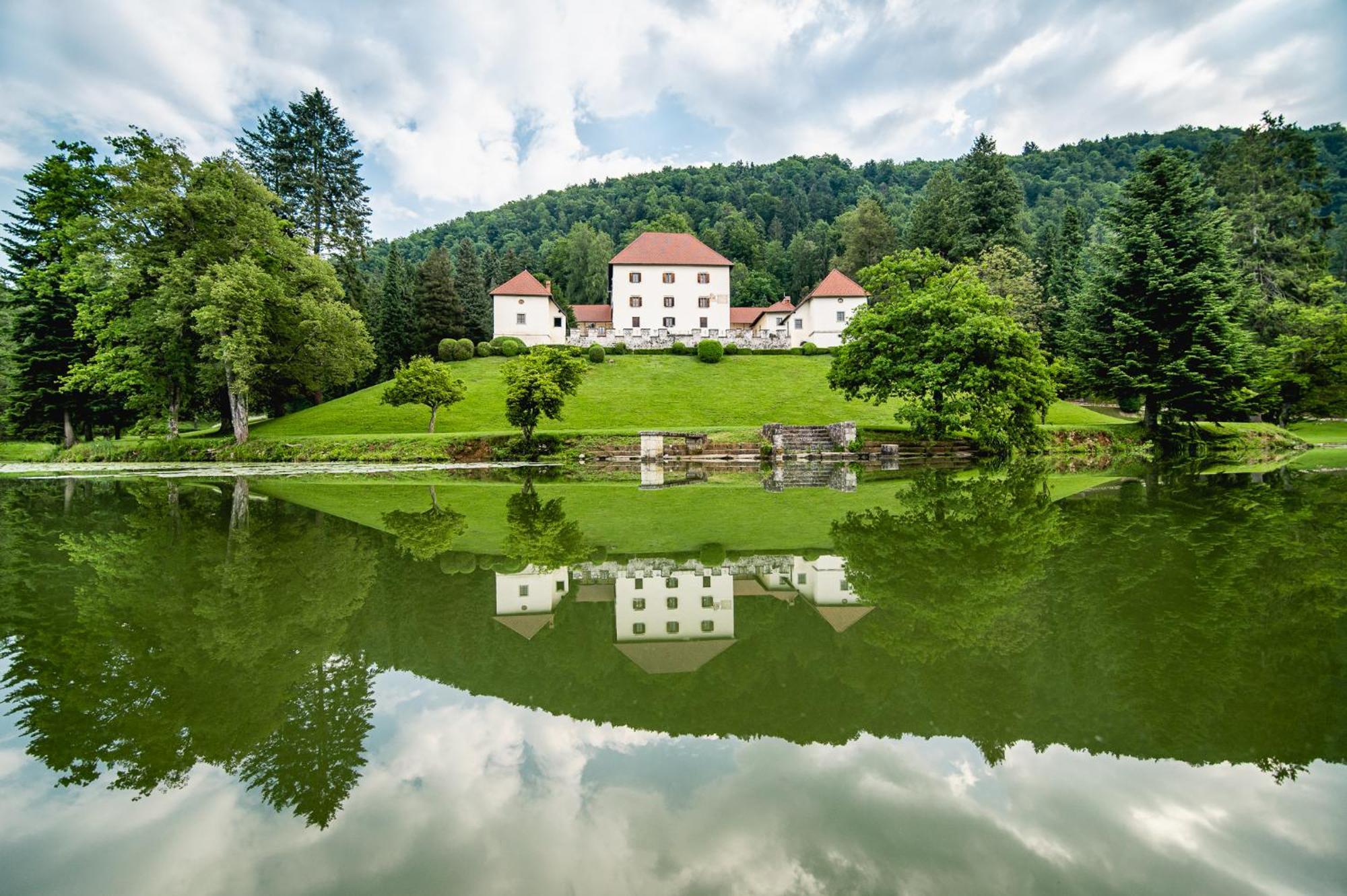 Vila Grad Strmol Cerklje na Gorenjskem Exteriér fotografie